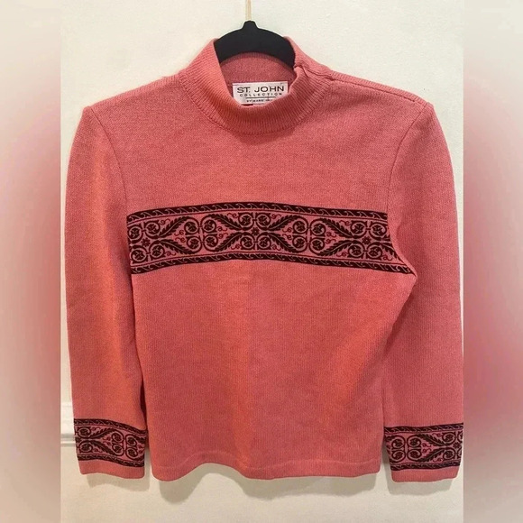 St. John Collection Marie Gray Salmon Mock Neck Sweater Black Scroll Small - Picture 4 of 10